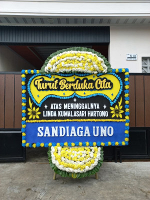 Papan Bunga Duka di Yapen Utara